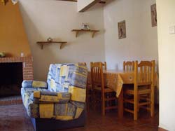 ALOJAMIENTOS RURALES " LA ERMITA"