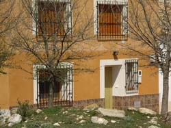 ALOJAMIENTOS RURALES "LA ERMITA"